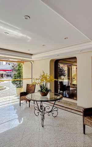 Apartamento para alugar com 158m², 4 quartos e 4 vagasHall social