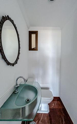 Apartamento para alugar com 158m², 4 quartos e 4 vagasLavabo
