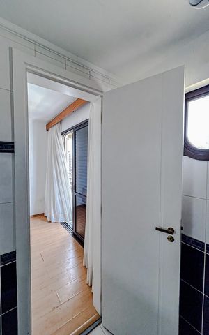 Apartamento para alugar com 158m², 4 quartos e 4 vagasBanheiro da Suíte 2