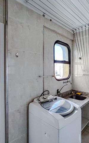 Apartamento para alugar com 158m², 4 quartos e 4 vagasÁrea de Serviço