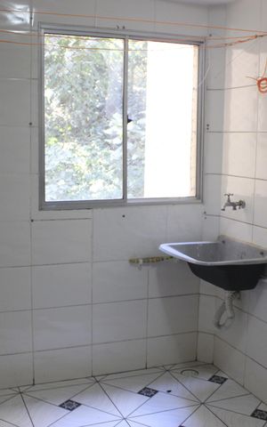 Apartamento para alugar com 44m², 2 quartos e sem vagaCozinha com lavanderia
