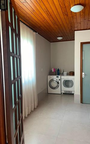 Casa para alugar com 300m², 2 quartos e 2 vagas Casa para alugar com 300m², 2 quartos e 2 vagasÁrea de serviço