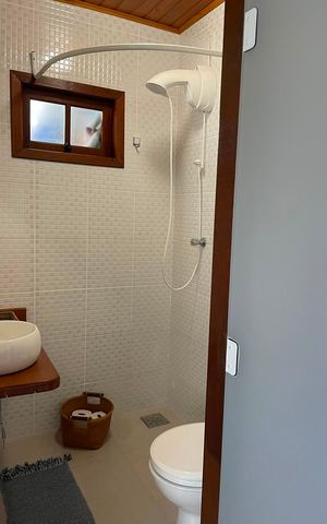 Casa para alugar com 300m², 2 quartos e 2 vagas Casa para alugar com 300m², 2 quartos e 2 vagasBanheiro
