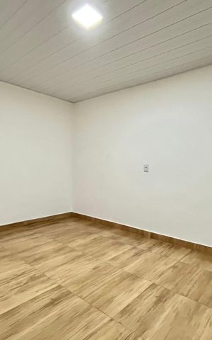 Casa para alugar com 80m², 1 quarto e 1 vaga Casa para alugar com 80m², 1 quarto e 1 vagaQuarto