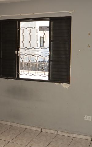 Casa para alugar com 138m², 2 quartos e 2 vagasSuíte 2