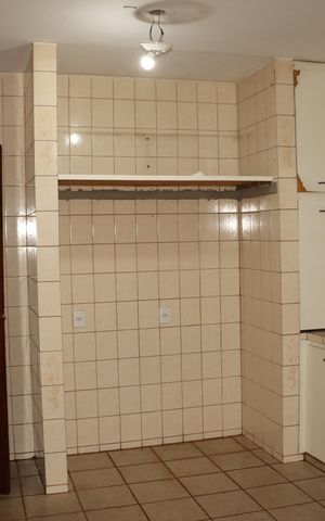 Casa para alugar com 138m², 2 quartos e 2 vagasCozinha