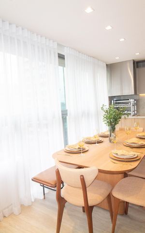 Apartamento à venda com 81m², 2 quartos e 1 vaga Apartamento à venda com 81m², 2 quartos e 1 vagaSala de Jantar