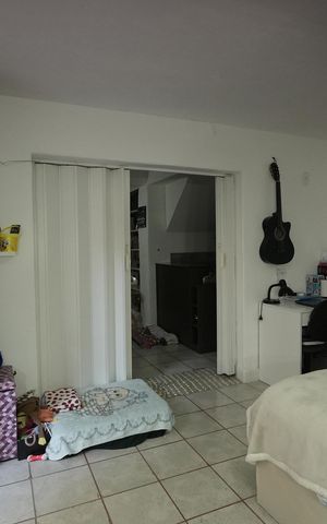 Casa para alugar com 80m², 1 quarto e 1 vagaQuarto