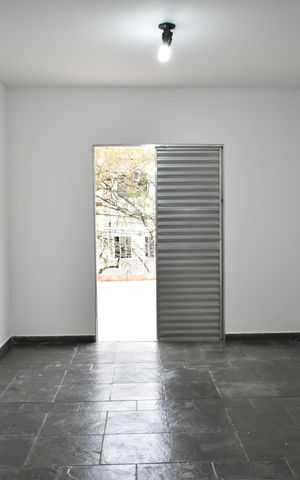 Casa para alugar com 155m², 3 quartos e 2 vagasSala