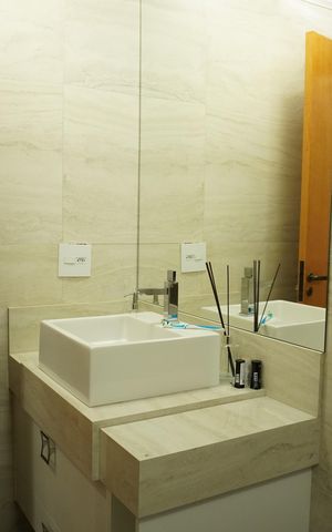 Apartamento para alugar com 68m², 2 quartos e 1 vagaBanheiro 