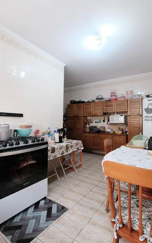 Casa à venda com 300m², 3 quartos e 4 vagasCozinha