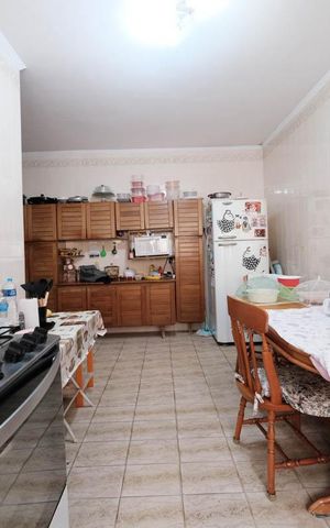 Casa à venda com 300m², 3 quartos e 4 vagasCozinha