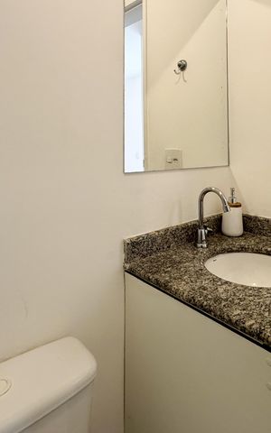 Apartamento para alugar com 59m², 3 quartos e 1 vaga Apartamento para alugar com 59m², 3 quartos e 1 vagaBanheiro Social