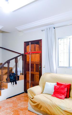 Casa à venda com 127m², 2 quartos e 2 vagasSala - Casa 2 