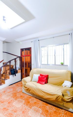 Casa à venda com 127m², 2 quartos e 2 vagasSala - Casa 2 
