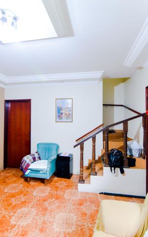 Casa à venda com 127m², 2 quartos e 2 vagasSala - Casa 2 