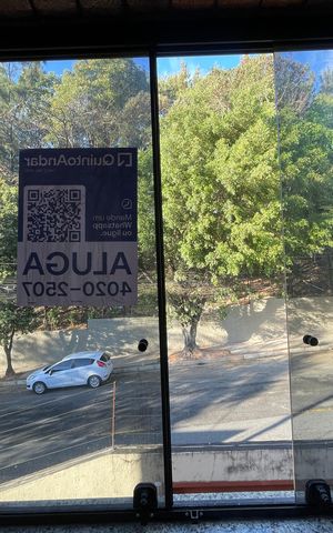 Apartamento à venda com 98m², 3 quartos e 1 vaga Apartamento à venda com 98m², 3 quartos e 1 vagaPlaca instalada com o código BBYX-210
