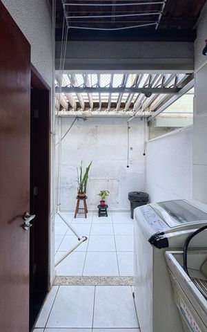 Casa de condomínio à venda com 109m², 3 quartos e 2 vagas Casa de condomínio à venda com 109m², 3 quartos e 2 vagasÁrea de Serviço