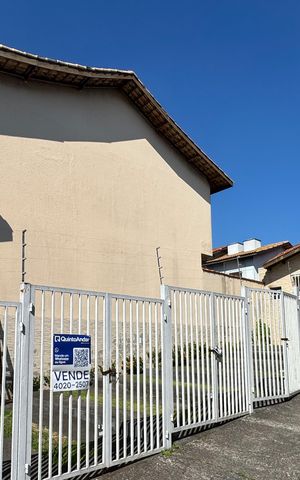 Casa de condomínio à venda com 109m², 3 quartos e 2 vagas Casa de condomínio à venda com 109m², 3 quartos e 2 vagasFachada