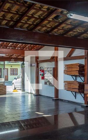 Casa de condomínio à venda com 109m², 3 quartos e 2 vagas Casa de condomínio à venda com 109m², 3 quartos e 2 vagasÁrea comum - Salão de festas