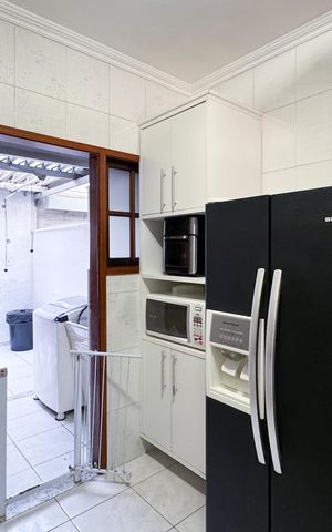 Casa de condomínio à venda com 109m², 3 quartos e 2 vagas Casa de condomínio à venda com 109m², 3 quartos e 2 vagasCozinha