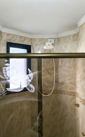 Apartamento para alugar com 65m², 2 quartos e 1 vaga Apartamento para alugar com 65m², 2 quartos e 1 vagaBanheiro da Suíte 1