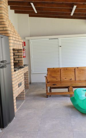 Casa à venda com 105m², 3 quartos e 2 vagasÁrea comum - Churrasqueira