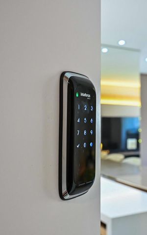 Apartamento à venda com 50m², 1 quarto e 1 vagaFechadura Eletrônica