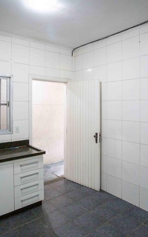 Casa à venda com 338m², 7 quartos e 4 vagasCozinha Casa 2
