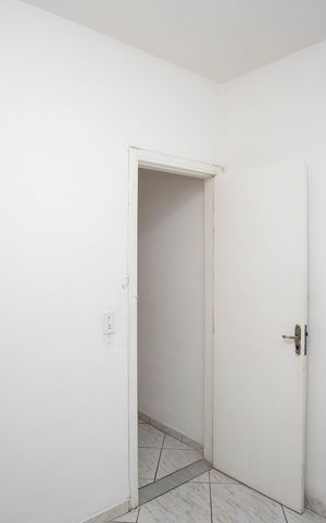 Casa à venda com 338m², 7 quartos e 4 vagasQuarto 2 Casa 1
