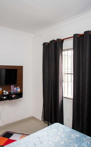 Casa à venda com 338m², 7 quartos e 4 vagasQuarto 1 Casa 3