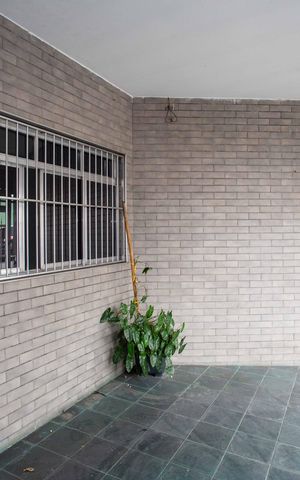 Casa à venda com 338m², 7 quartos e 4 vagasGaragem