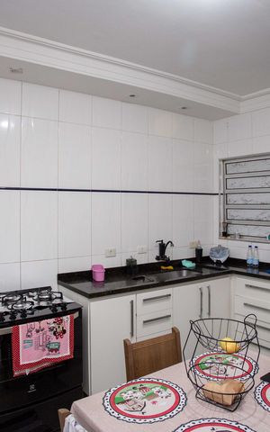 Casa à venda com 338m², 7 quartos e 4 vagasCozinha Casa 3