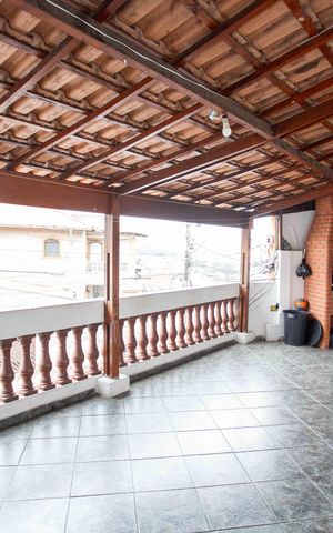 Casa à venda com 338m², 7 quartos e 4 vagasVaranda Casa 3
