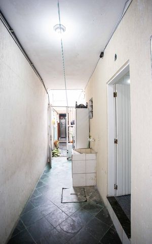Casa à venda com 338m², 7 quartos e 4 vagasÁrea de Serviço Casa 1