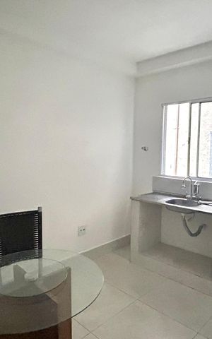Casa para alugar com 26m², 1 quarto e sem vaga Casa para alugar com 26m², 1 quarto e sem vagaSala - Cozinha