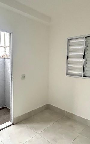 Casa para alugar com 26m², 1 quarto e sem vaga Casa para alugar com 26m², 1 quarto e sem vagaQuarto