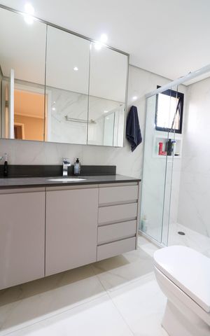 Apartamento à venda com 146m², 3 quartos e 3 vagas Apartamento à venda com 146m², 3 quartos e 3 vagasBanheiro da Suíte 3