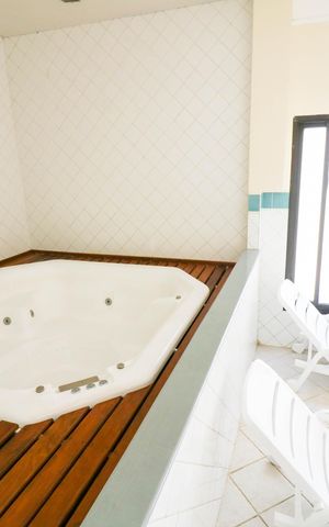 Apartamento à venda com 146m², 3 quartos e 3 vagas Apartamento à venda com 146m², 3 quartos e 3 vagasÁrea comum