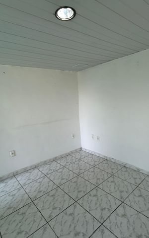 Casa para alugar com 15m², 1 quarto e sem vagaSala