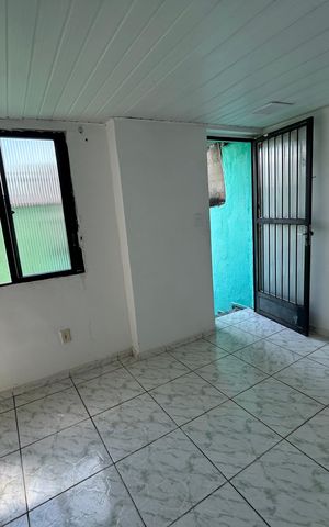 Casa para alugar com 15m², 1 quarto e sem vagaSala