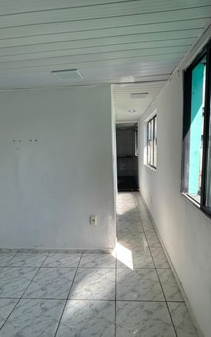 Casa para alugar com 15m², 1 quarto e sem vagaCorredor