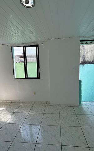 Casa para alugar com 15m², 1 quarto e sem vagaSala