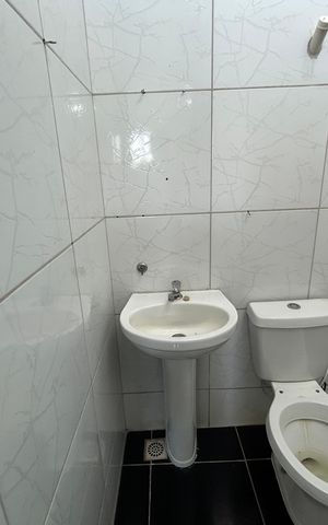 Casa para alugar com 15m², 1 quarto e sem vagaBanheiro