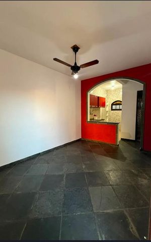 Casa para alugar com 45m², 2 quartos e sem vaga Casa para alugar com 45m², 2 quartos e sem vagaSala