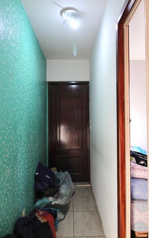 Casa à venda com 125m², 1 quarto e sem vaga Casa à venda com 125m², 1 quarto e sem vagaCorredor