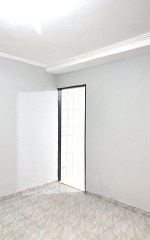 Casa à venda com 125m², 1 quarto e sem vaga Casa à venda com 125m², 1 quarto e sem vagaSala1