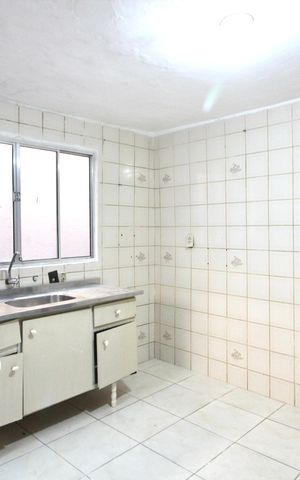 Casa à venda com 125m², 1 quarto e sem vaga Casa à venda com 125m², 1 quarto e sem vagaCozinha 1