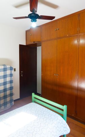 Casa para alugar com 151m², 3 quartos e 2 vagas Casa para alugar com 151m², 3 quartos e 2 vagasQuarto 1