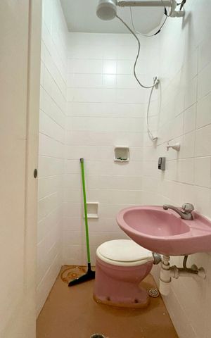 Apartamento para alugar com 168m², 3 quartos e 2 vagas Apartamento para alugar com 168m², 3 quartos e 2 vagasBanheiro de serviço